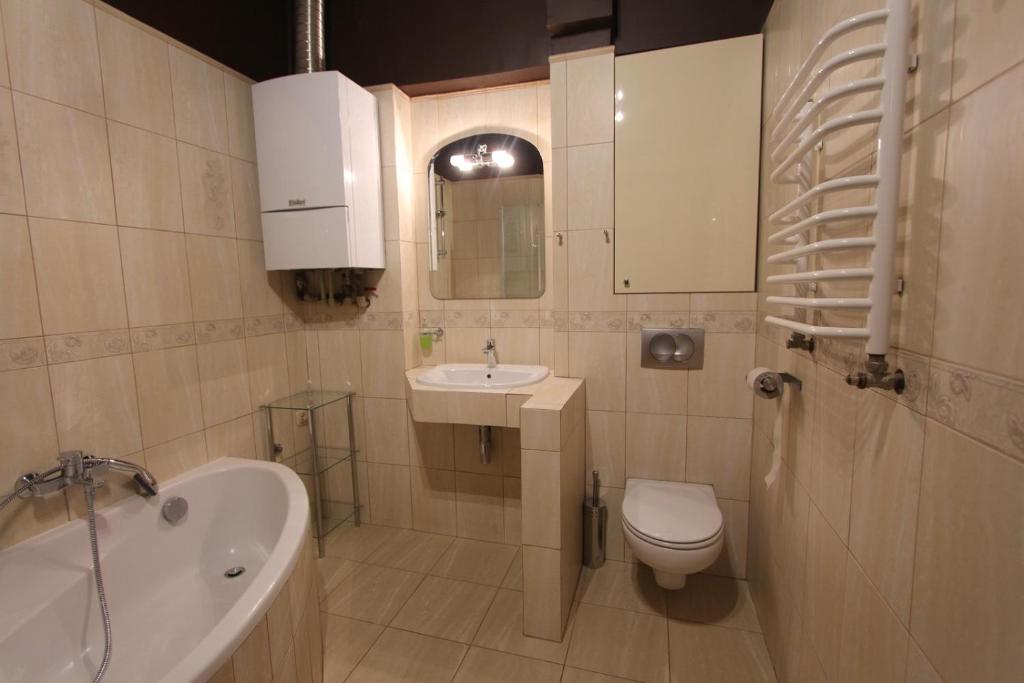 Двухместный (Двухместный номер с 1 кроватью и общей ванной комнатой), Hostel Chmielna 5