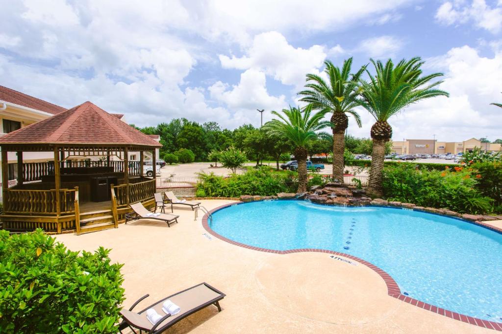 Best Western Pearland Inn image