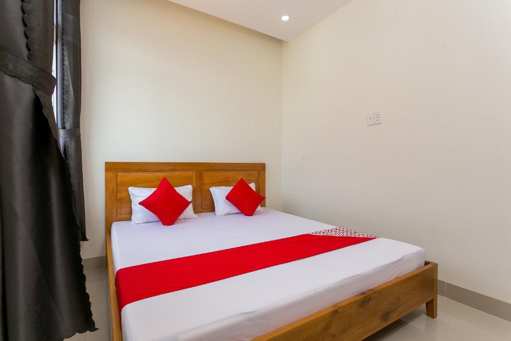 OYO 185 Marine Hotel & Apartment