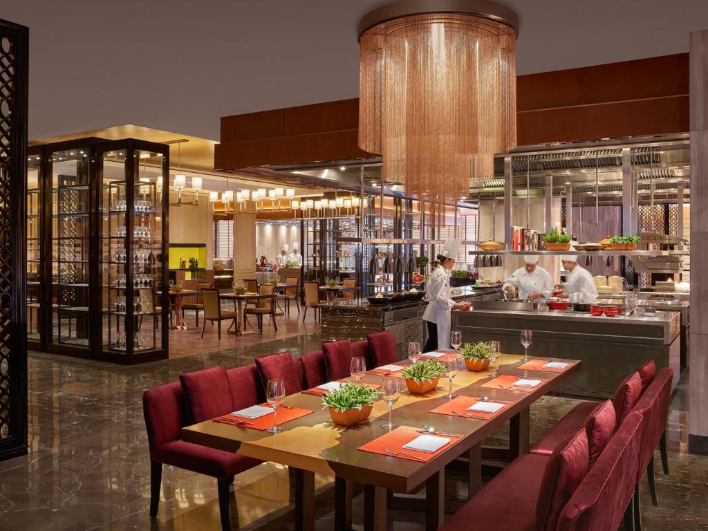 Двухместный (Номер Делюкс с кроватью размера «king-size»), Shangri-La Hotel, Bengaluru