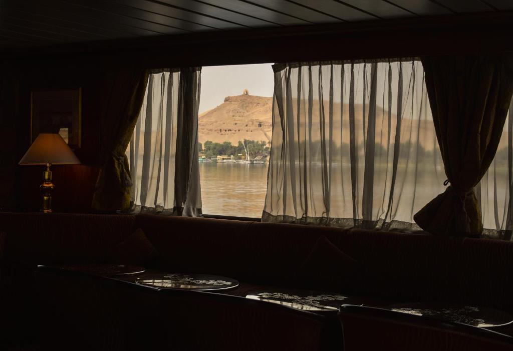 Nile Cruise Luxor Aswan 3,4 and 7 nights photo 3