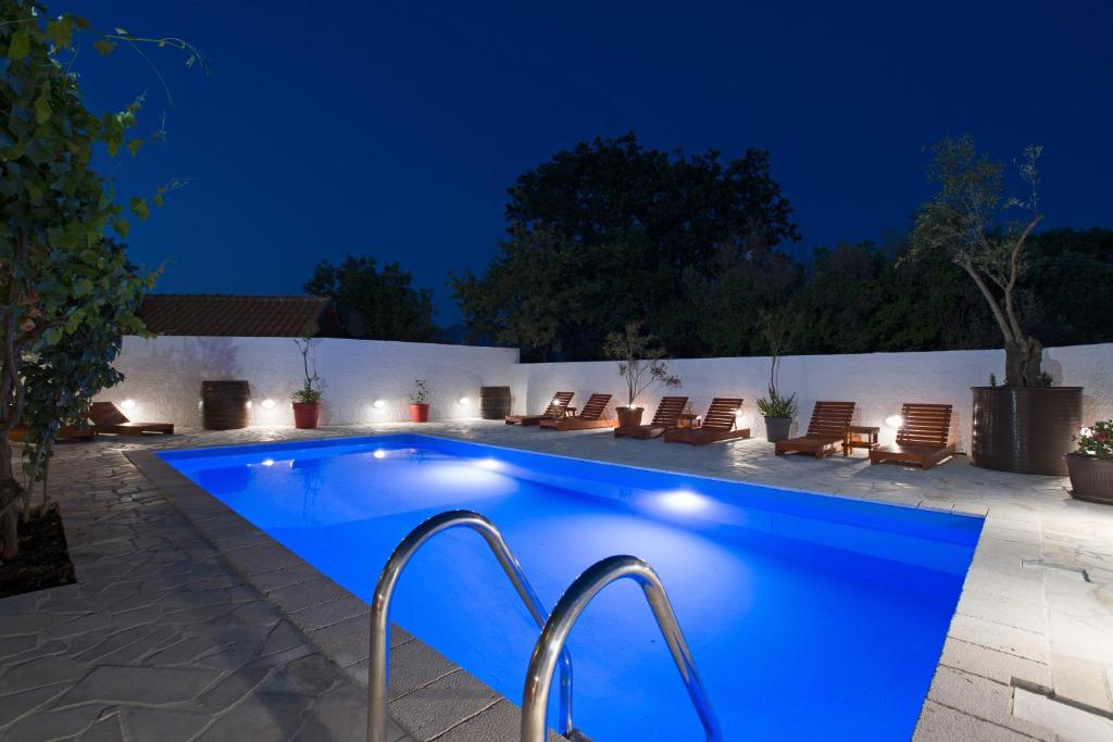 Villa Cesarica photo 4