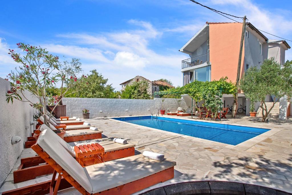 Villa Cesarica photo 2