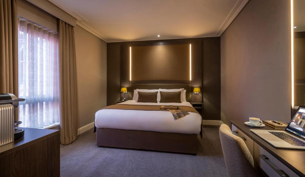 The Belvedere Hotel Parnell Square - Tap to explore photos