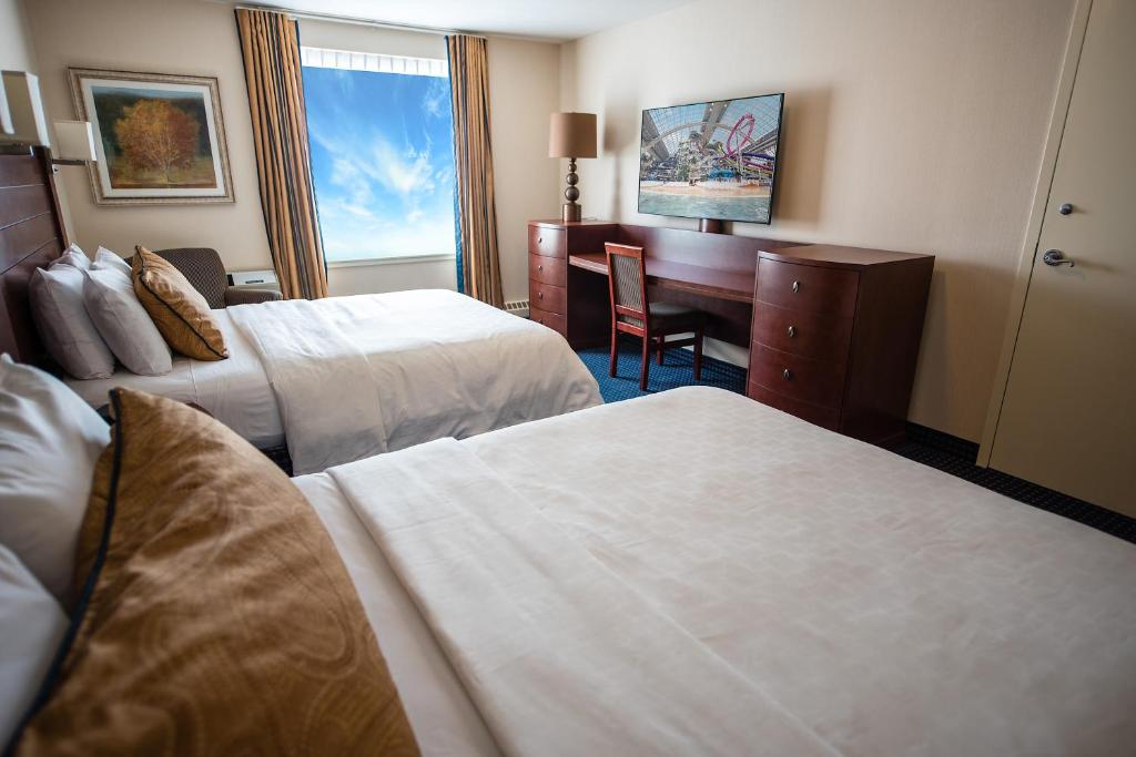 West Edmonton Mall Inn photo 2