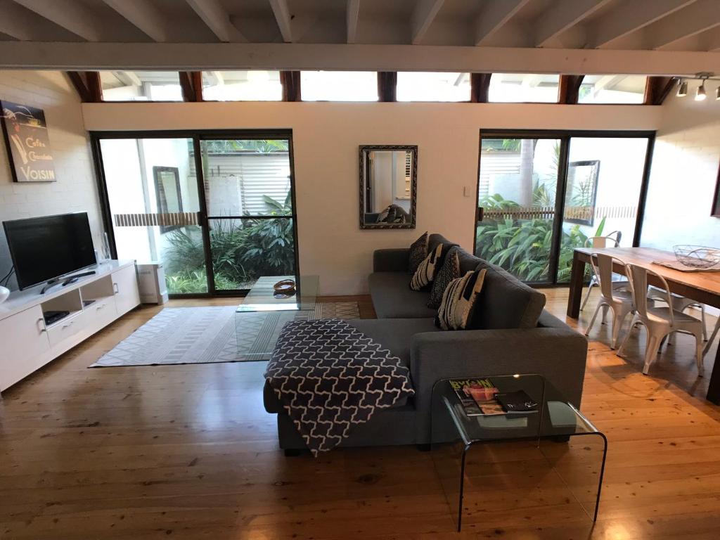 Treetops Everglades Villa photo 1