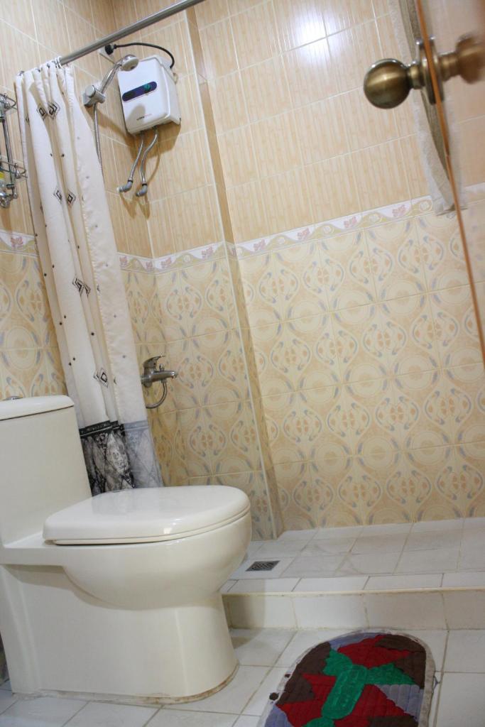 Dumaguete Springs Apartment photo 2