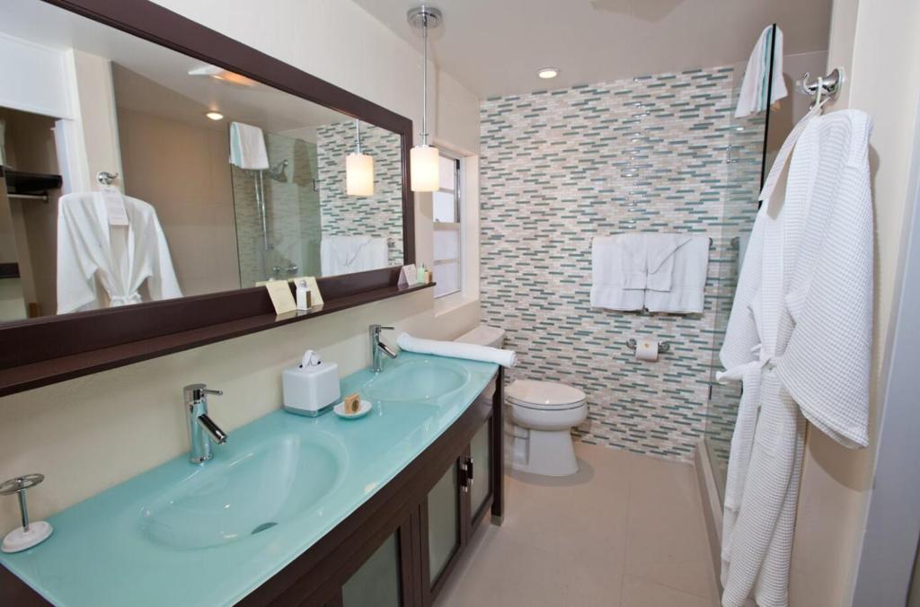 The Reefs Resort and Club photo 1