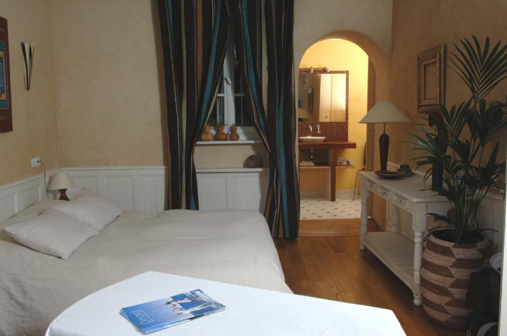 Chambres d'hôtes Le Clos d'Enhaut photo 4