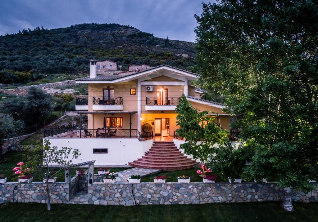 Villa Loridis photo 1