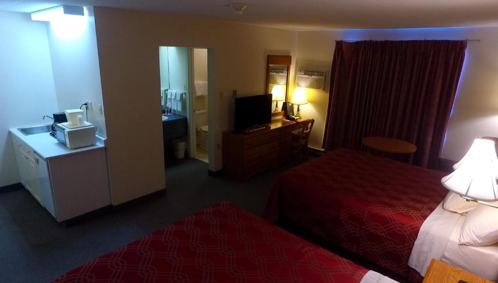 Econo Lodge Inn & Suites Saint John photo 4