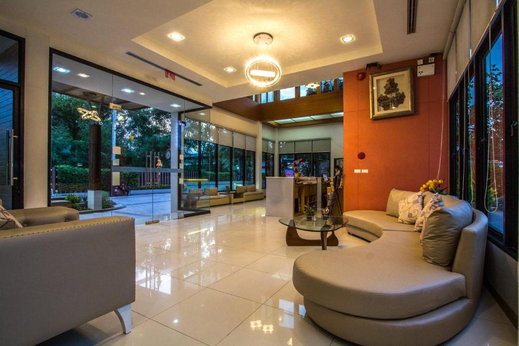Mamaison Hotel photo 1