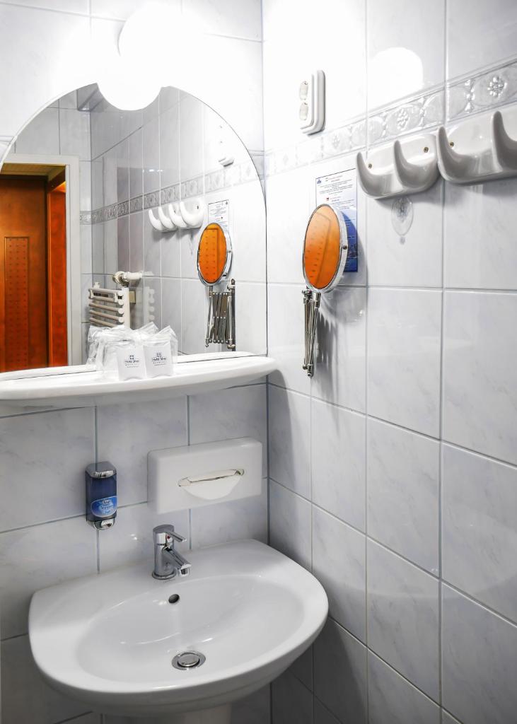 Апартаменты (Апартаменты с 1 спальней и балконом), Hotel Silver