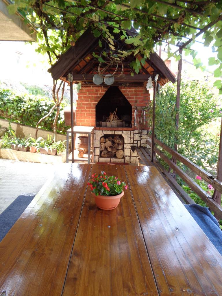 Nena's Place photo 1