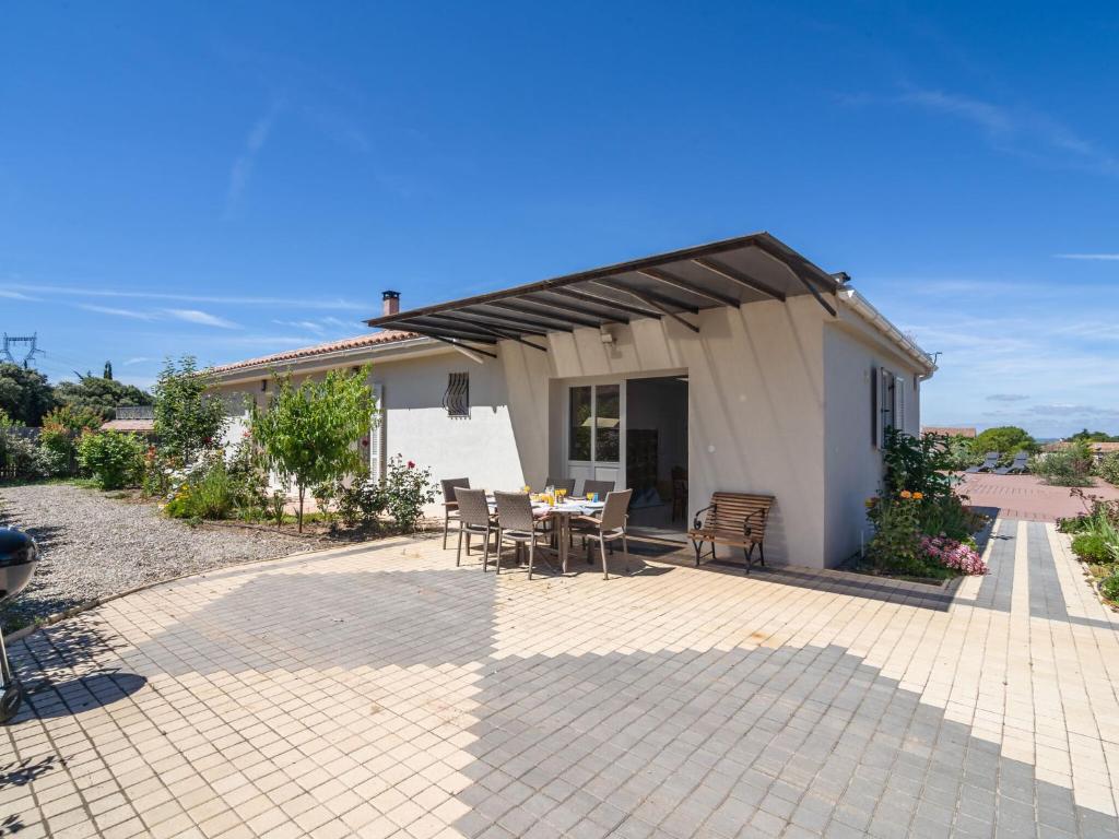 Luxury Villa with Private Swimming Pool in Oupia photo 1