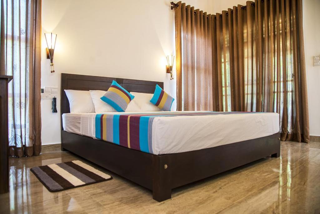 Wadula Safari - Yala photo 4