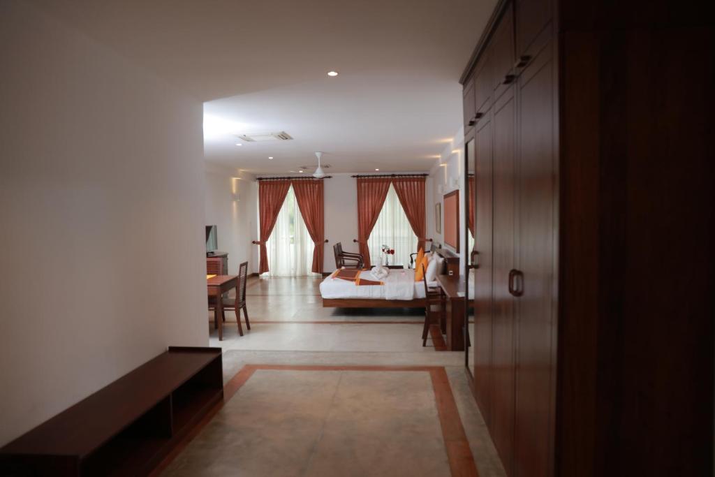 Семейный (Семейный номер Делюкс), Refresh Hotel Hikkaduwa