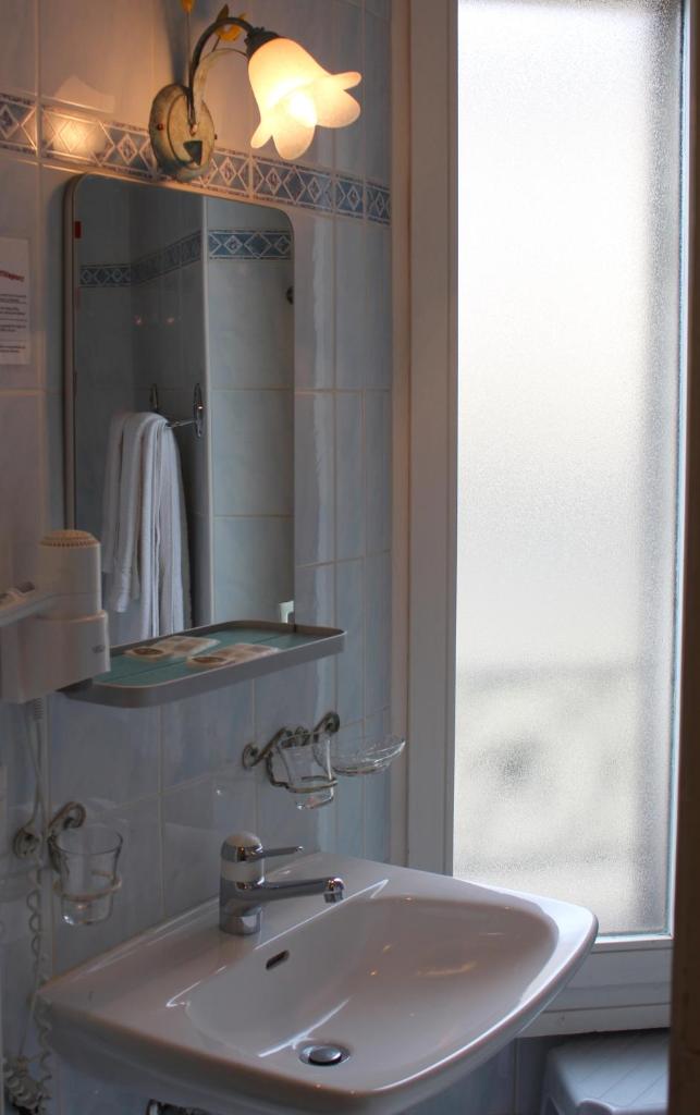 Одноместный (Одноместный номер), Hotel de Geneve