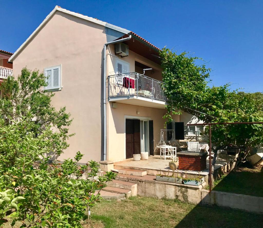 Apartmani/Apartmaji Grgas