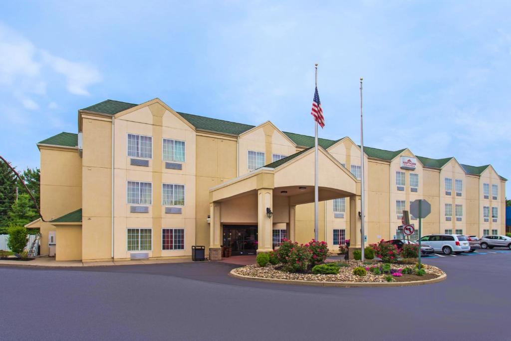 Hawthorn Suites by Wyndham Allentown-Fogelsville photo 1