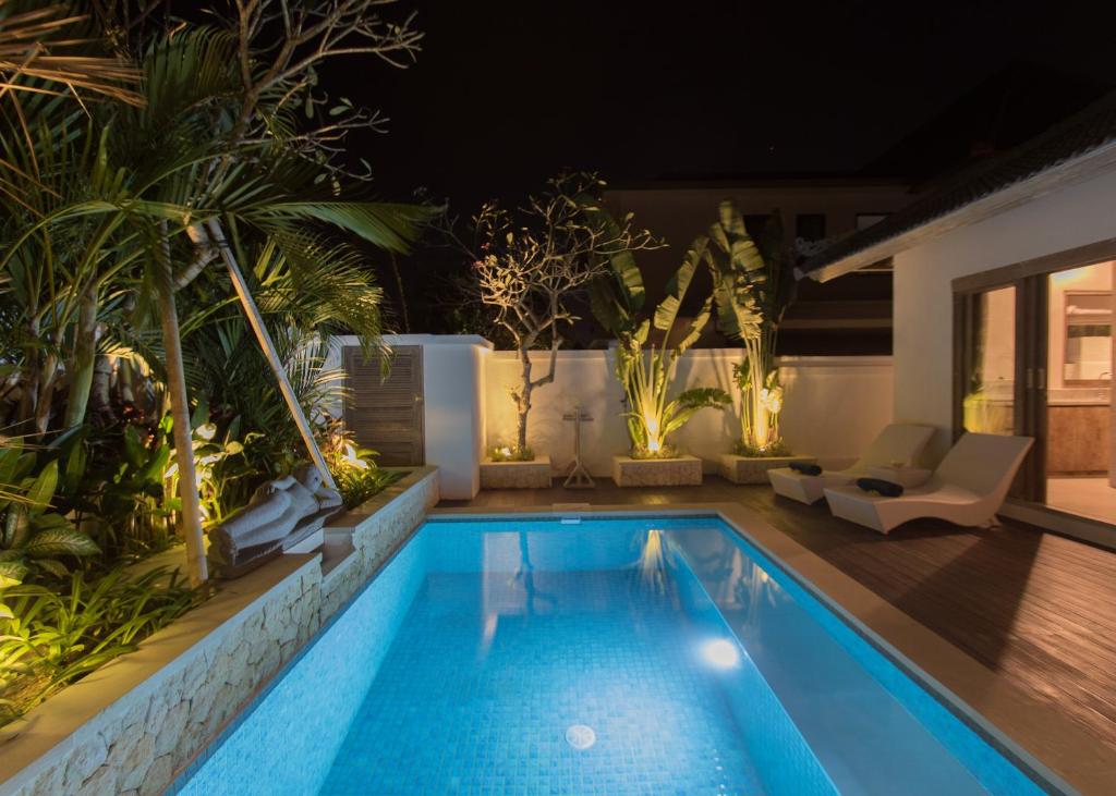 Aloha Beach House Bingin photo 3