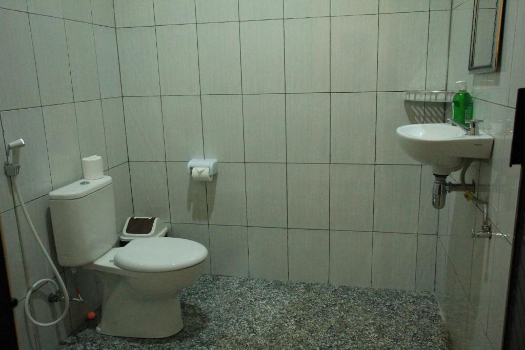 Двухместный (Улучшенный двухместный номер с 2 отдельными кроватями), Ayuna Family Ubud