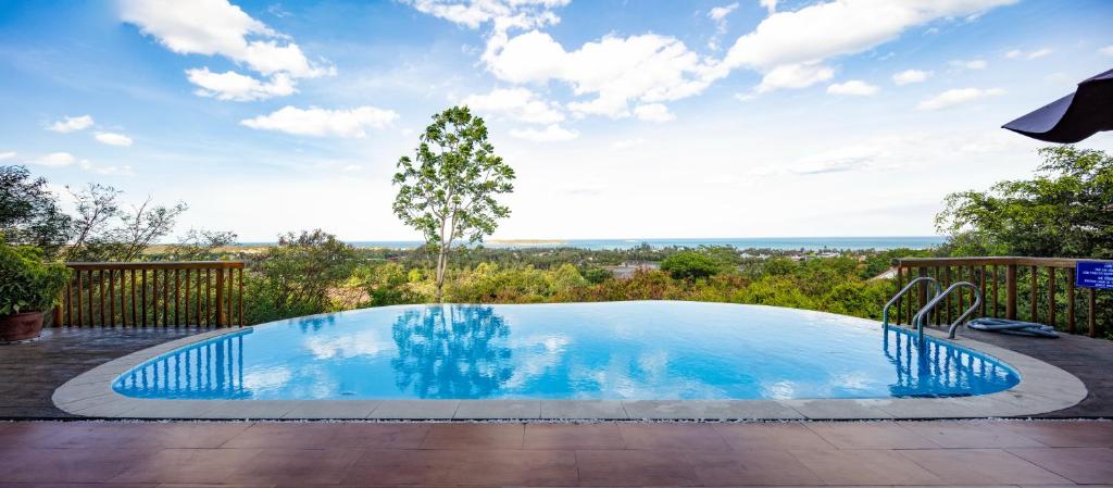 Vietstar Resort & Spa