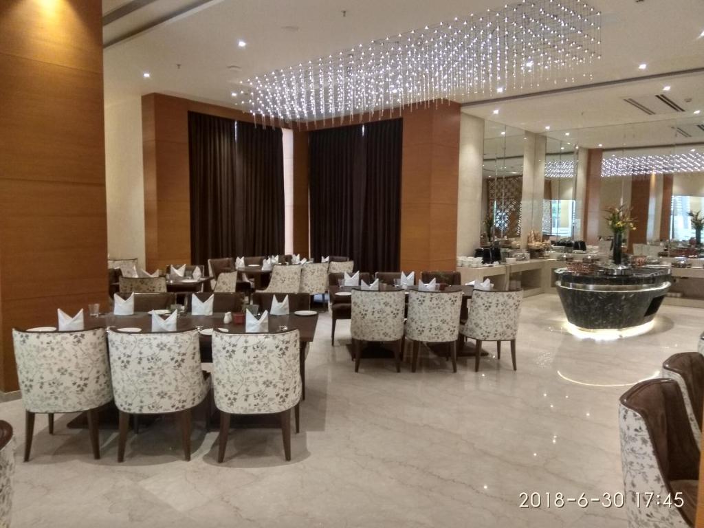Nataraj Sarovar Portico photo 1