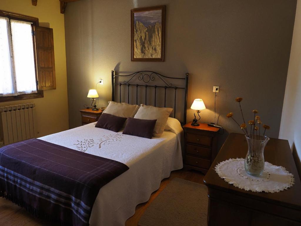 Hostal Almanzor Gredos photo 2
