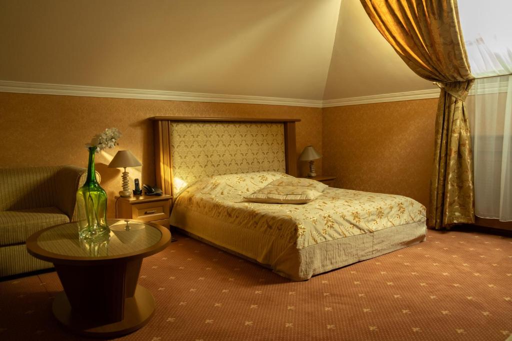 Сьюит (Двухместный номер Делюкс с 1 кроватью), Отель Diplomat Club