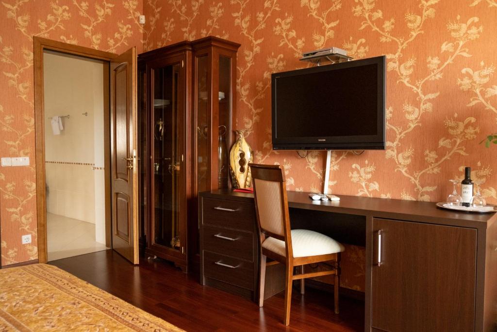 Сьюит (Полулюкс), Отель Diplomat Club