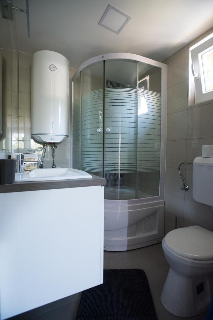 Fekete Orchidea Apartman photo 3