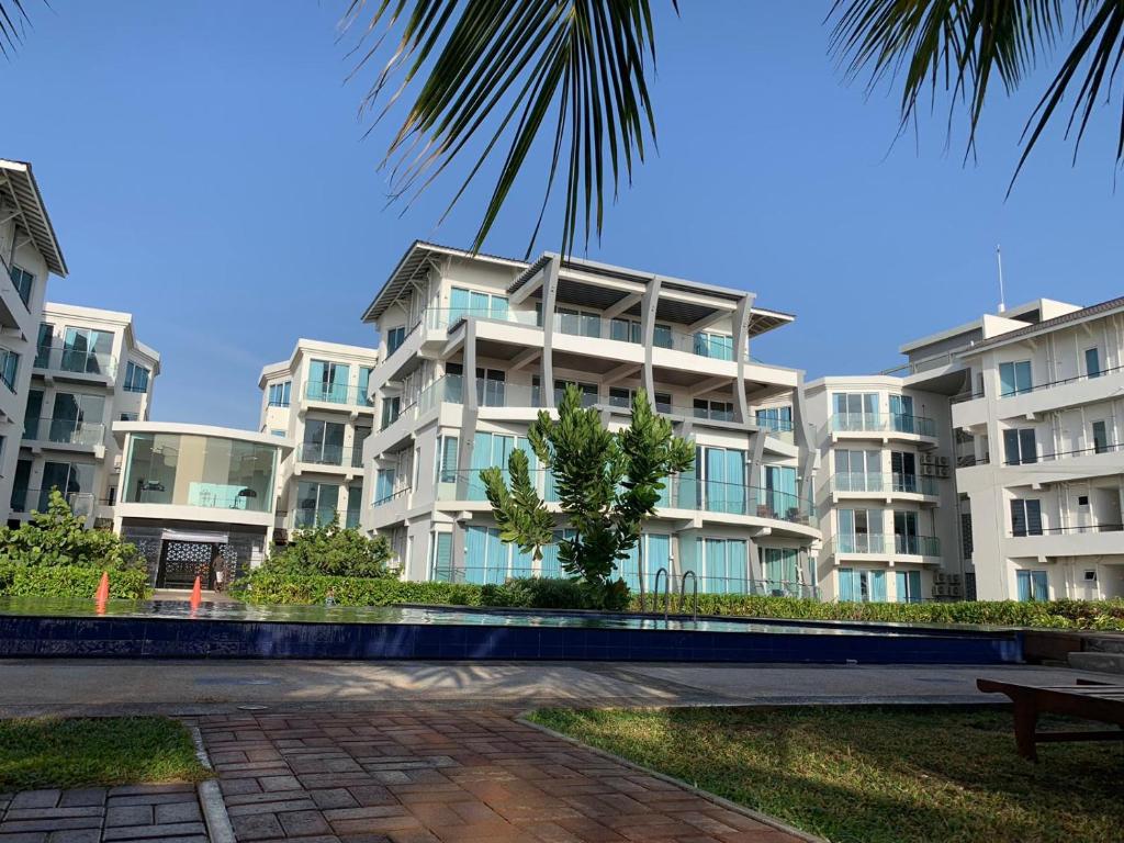 123 Ocean Front Condo photo 1