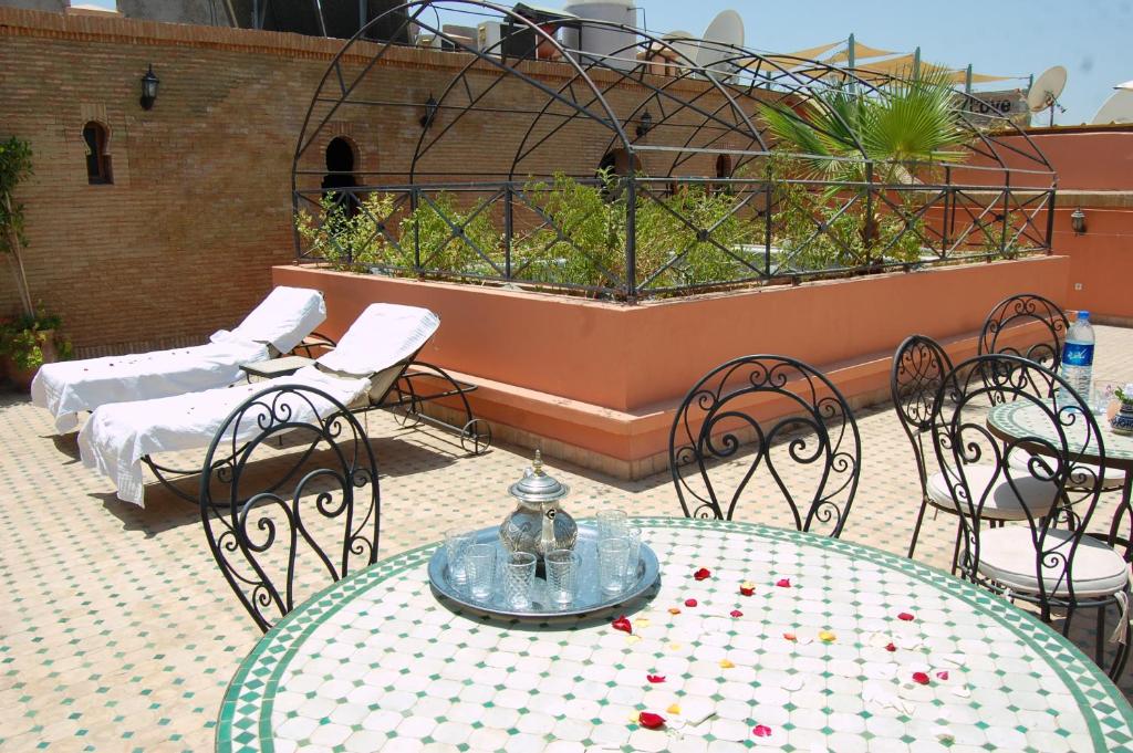 Трехместный (Улучшенный трехместный номер), Riad Moulay Spa