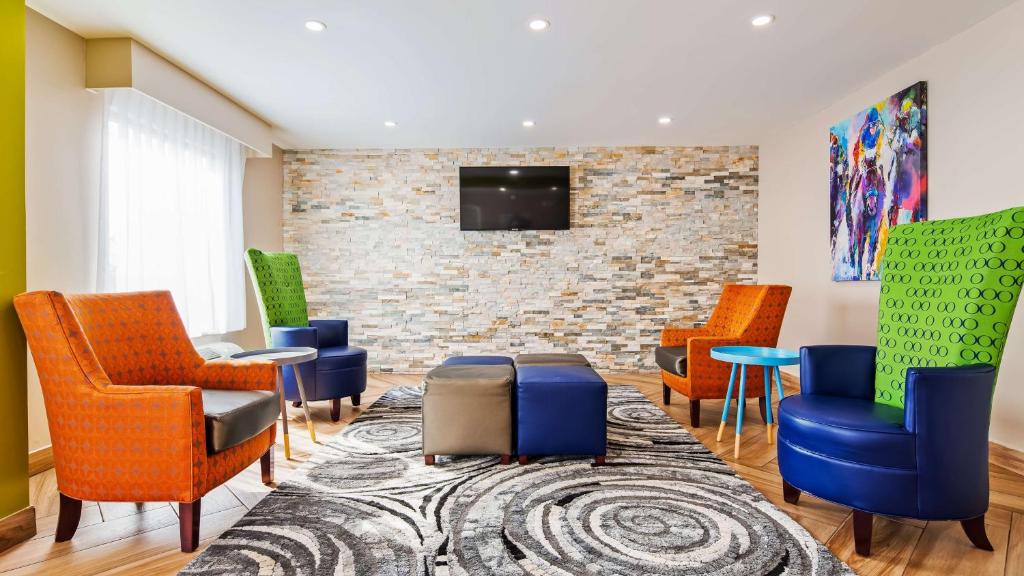 SureStay Hotel by Best Western Florence image