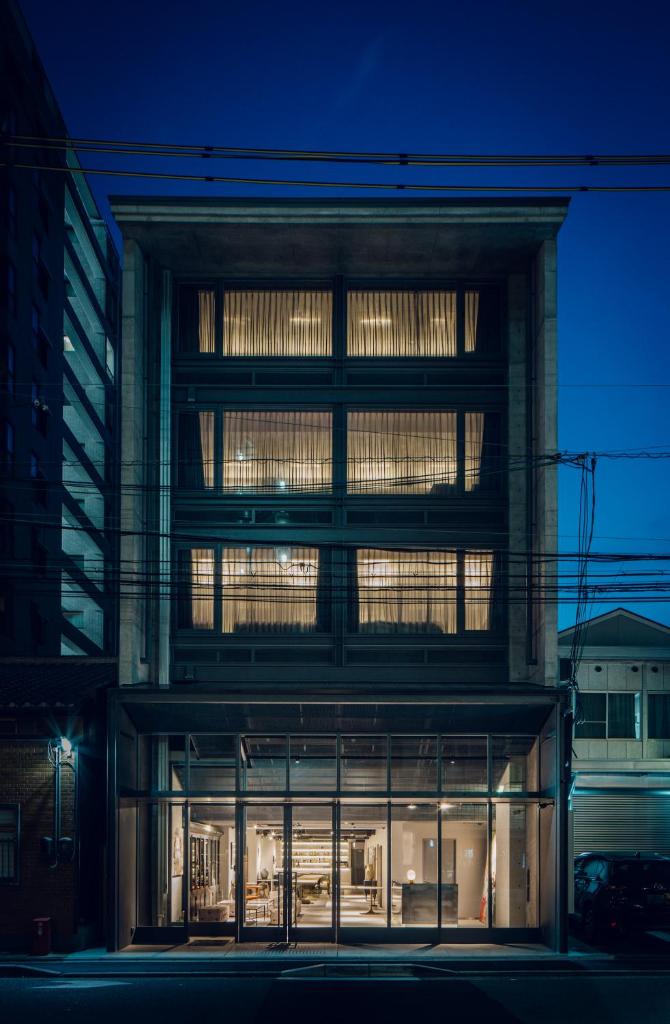 Node Hotel - Tap to explore photos