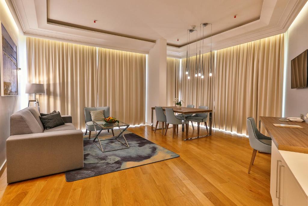Hotel Rivijera photo 2