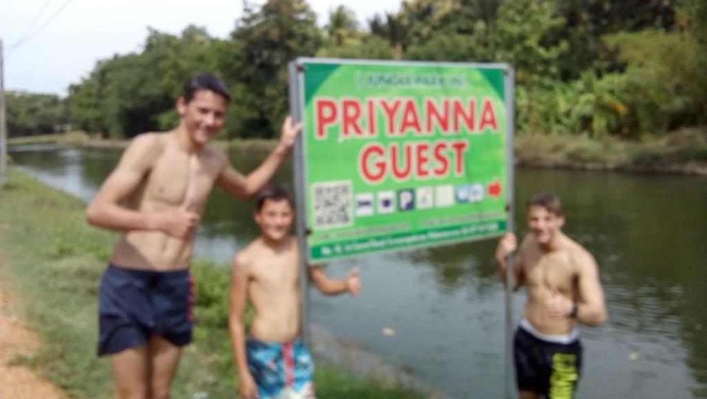 Priyanna Guest, Forest view photo 1