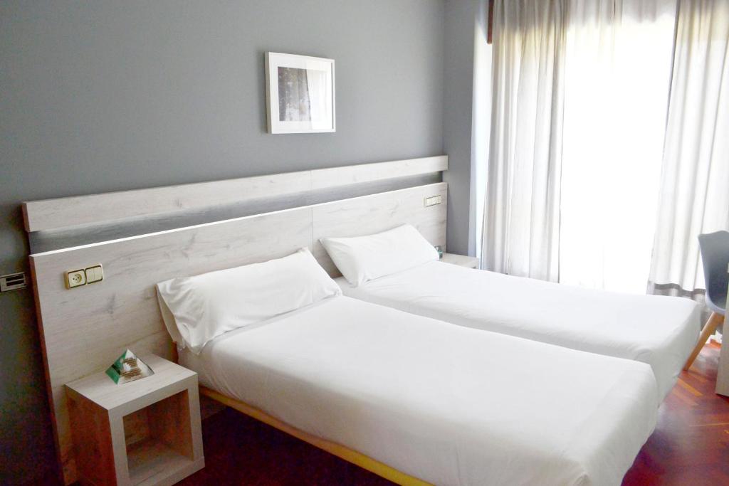 Двухместный (Двухместный номер с 1 кроватью), Hostal Alda Puerta Coruña