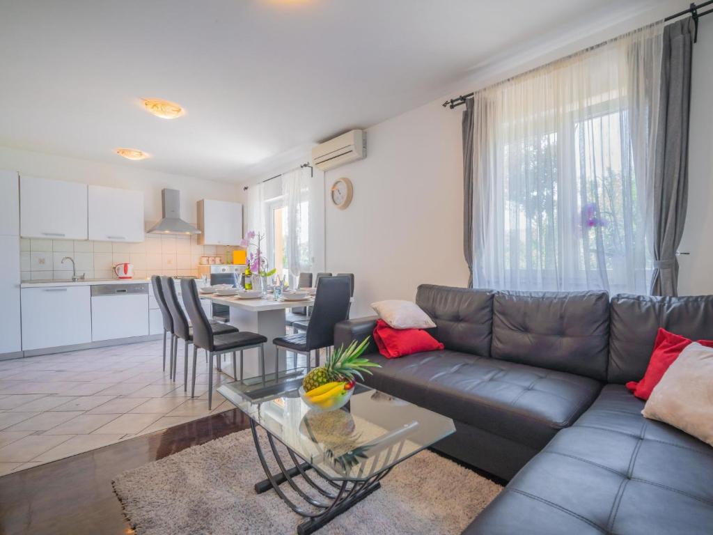 Holiday Home Ivona by Interhome photo 4