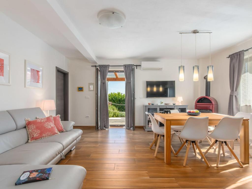 Holiday Home Villa Joy by Interhome photo 2