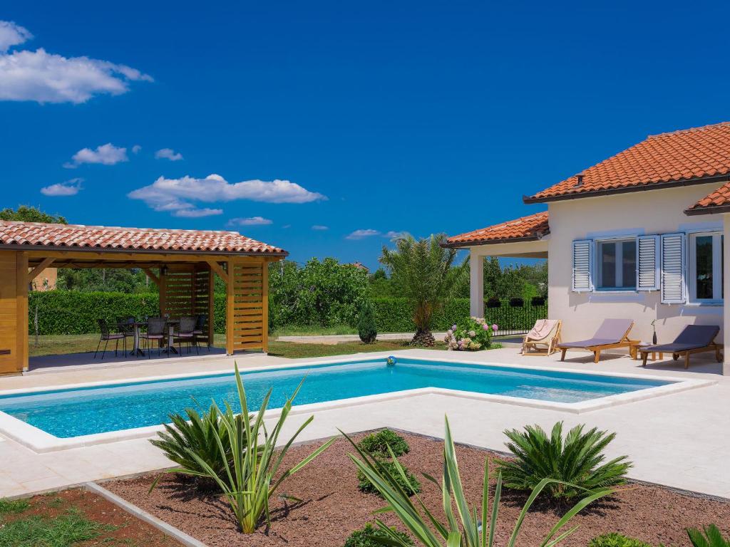 Holiday Home Eugen by Interhome photo 3