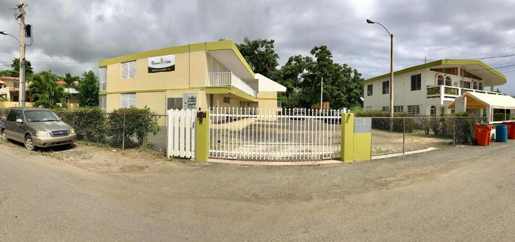 Buena Vida Apartments photo 2