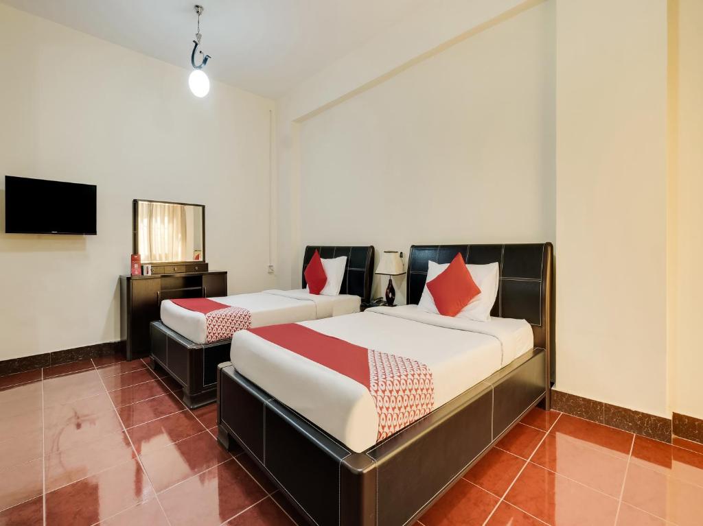 Трехместный (Стандартный трехместный номер), Al Rayan Hotel