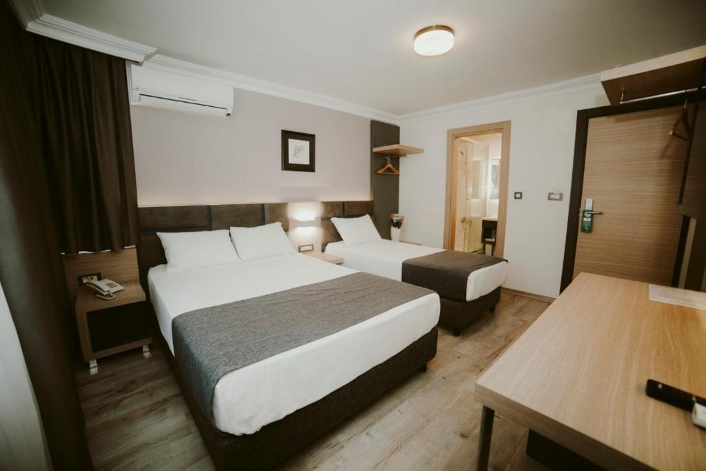 Helen Hotel photo 1