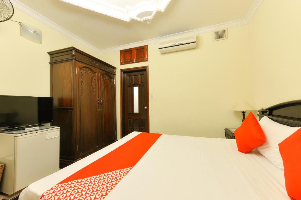 Двухместный (Улучшенный двухместный номер с 1 кроватью), Lucky 2 Hotel