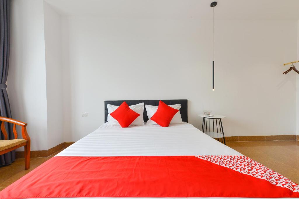 Двухместный (Стандартный двухместный номер с 1 кроватью), OYO 276 BH Hotel