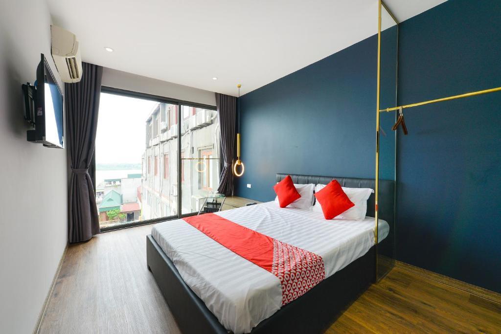 Двухместный (Улучшенный двухместный номер с 1 кроватью), OYO 276 BH Hotel