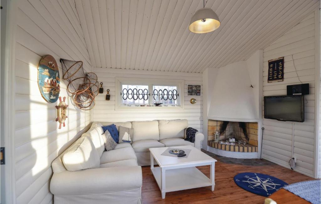 Beautiful Home In nimskog With 3 Bedrooms And Wifi photo 3