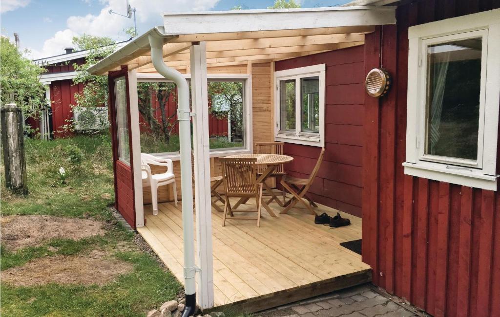 Stunning Home In Skottorp With 1 Bedrooms And Wifi